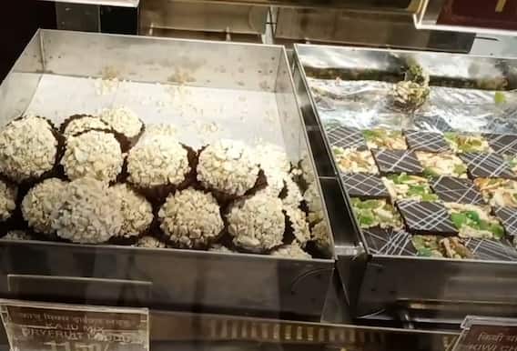 Holi 2022: होली के मौके पर जोधपुर में मिठाई की दुकानों में भारी भीड़