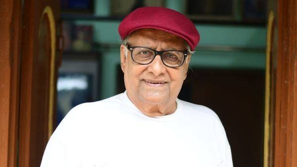 নতুন এই ছবিতে দেখা যাবে এক ঝাঁক তারকাকে। ছবির মুখ্য চরিত্রে অভিনয় করছেন পরাণ বন্দ্যোপাধ্যায় এবং লিলি চক্রবর্তী।