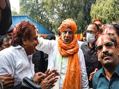 Holi 2022: Celebrations Return With Traditional Fervour After Two Years Of Muted Festivities — SEE PICS