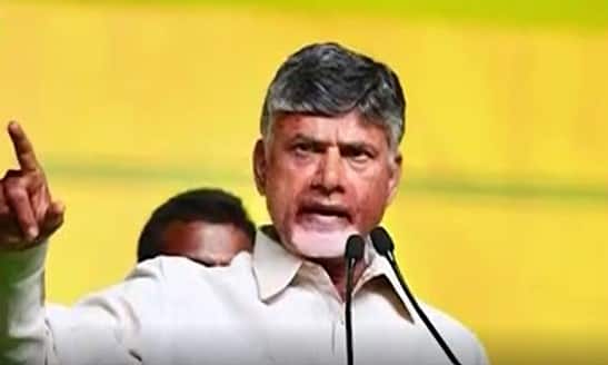 Chandrababu : త్యాగాలకు సిద్ధమన్న చంద్రబాబు- పవన్కు సూచనలు పంపించారా ? Chandrababu is ready to make any sacrifice to fight the government Chandrababu : త్యాగాలకు సిద్ధమన్న చంద్రబాబు- పవన్కు సూచనలు పంపించారా ?