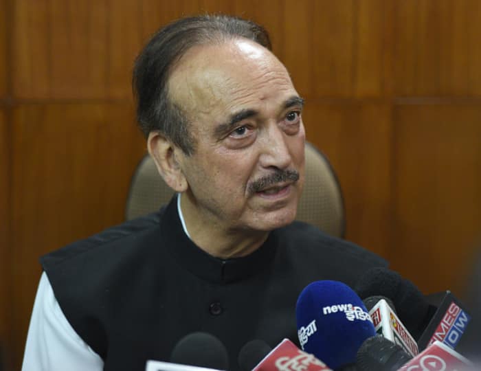 After Hooda Met Rahul Gandhi, Ghulam Nabi Azad And Members Of G-23 To Meet Sonia Gandhi: Sources After Hooda Met Rahul Gandhi, Ghulam Nabi Azad And Members Of G-23 To Meet Sonia Gandhi: Sources