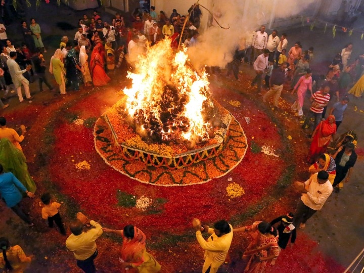 Holi 2023 Date Tithi Shubh Muhurt And Importance Of Holika Dahan Time ...