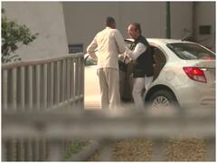 जी-23 नेताओं की बैठक के बाद सोनिया गांधी से मिले गुलाम नबी आजाद, बताया क्या हुई बात