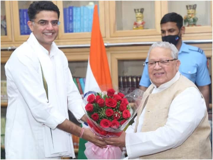 Rajasthan: Former Deputy CM Sachin Pilot met Governor Kalraj Mishra on  Holi ann Rajasthan News : पूर्व डिप्टी सीएम सचिन पायलट ने होली पर राज्यपाल कलराज मिश्र से की मुलाकात, प्रदेशवासियों को दी होली की बधाई