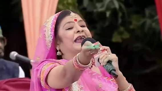 Malini Awasthi के लोकगीतों संग होली का शानदार जश्न | Holi 2022 Celebration