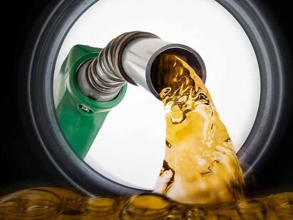 petrol and diesel price on chennai 18th march 2022 Petrol, Diesel Price : 134வது நாளாக மாற்றமின்றி விற்பனையாகும் பெட்ரோல், டீசல் விலை...!
