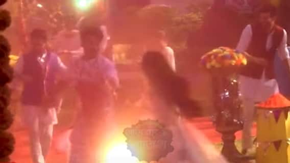 Tejasswi Prakash spotted playing Holi on the sets of 'Naagin 6' | SBS