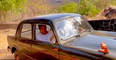 86 ਸਾਲਾ ਧਰਿਮੰਦਰ ਨੇ ਪਹਾੜਾਂ 'ਚ ਦੌੜਾਈ ਆਪਣੀ ਪੁਰਾਣੀ FIAT ਕਾਰ, ਵੇਖੋ ਸ਼ਾਨਦਾਰ ਵੀਡੀਓ