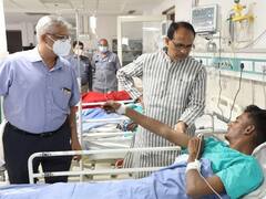 Raisen Clash: रायसेन झड़प में घायल लोगों से मिलने पहुंचे सीएम शिवराज सिंह चौहान, बोले- दोषियों को छोड़ा नहीं जाएगा