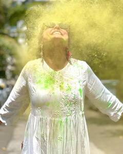 हिना खानने तिच्या बॉयफ्रेंडसोबत खेळली होळी, पाहा व्हायरल फोटो!