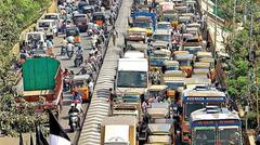 Child Asks CI To Clear Traffic: ఈ బుడతడు చాలా హుషారున్నాడు! | Tirupati | ABP Desam