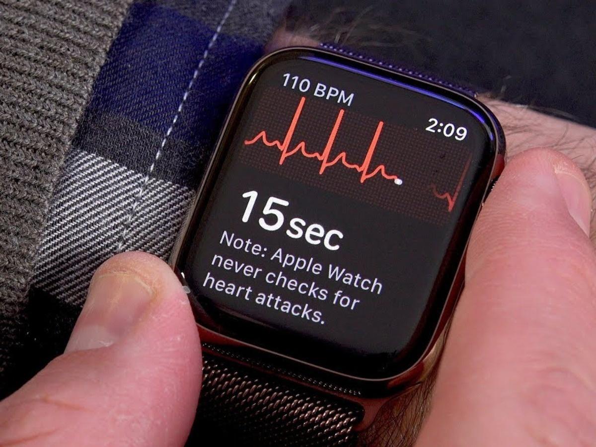 Часы apple 2024. Apple watch 7 ECG. ЭКГ Apple watch. Кардиограмма на Эппл вотч. Apple IWATCH кардиограмма.