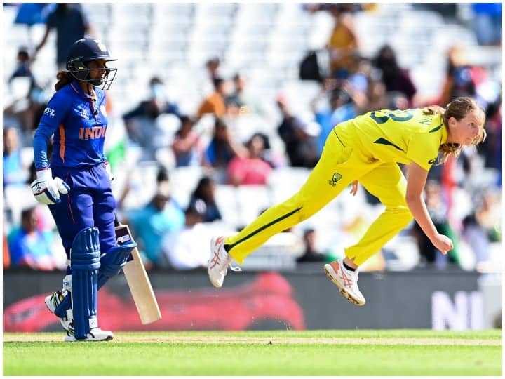 ICC Women's World Cup 2022 india vs australia match mithali raj smriti mandhana ICC Women's World Cup 2022: भारत ने ऑस्ट्रेलिया को दिया 278 रनों का लक्ष्य, सेमीफाइनल की दौड़ के लिए जीत जरूरी