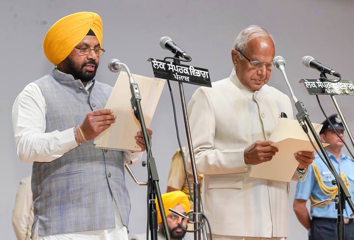 कुलदीप सिंह धालीवाल भी इस मंत्रिमंडल में शामिल हैं. उन्होंने अजनाला सीट पर जीत दर्ज की है.