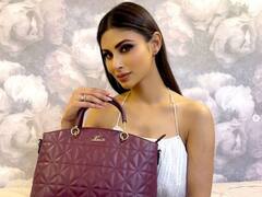 मौनी रॉयच्या फोटोवर चाहत्यांकडून कमेंट्सचा वर्षाव