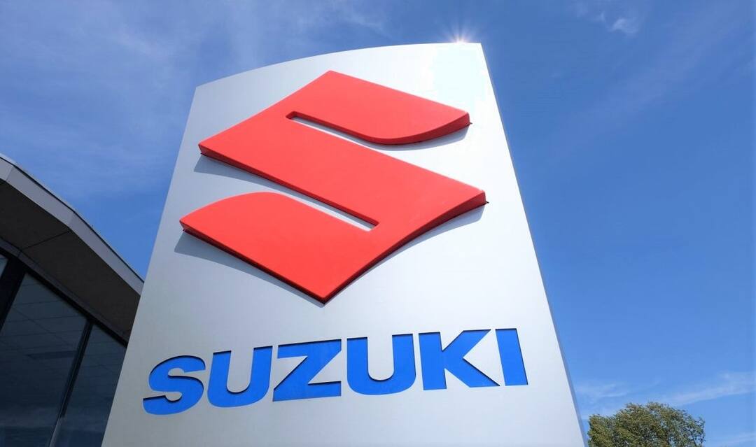 Suzuki Motor to invest ₹126 Cr for electric vehicle production in India: Reports सुझुकी भारतात करणार इलेक्ट्रिक वाहनांची निर्मिती, कोट्यवधींची गुंतवणूक; ऑटो सेक्टरमध्ये रोजगाराची संधी