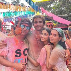 आलिया कश्यप ने बेस्टफ्रेंड खुशी कपूर के साथ खेली होली, फैंस बोले-स्टार किड्स की होली