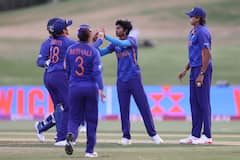 Indian Women Lose to Australia in Worldcup: 6 వికెట్ల తేడాతో ఆసీస్ సునాయస విజయం| ABP Desam