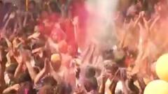 Khabarein Tabadtod: गोरखपुर में Yogi ने ऐसे खेली होली, सामने आईं तस्वीरें | TOP News Hindi