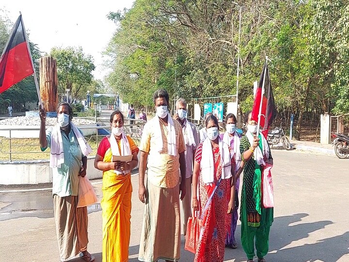 कोकणात शिवसेनेतील वाद संपता संपेना; 'या' कारणामुळे आदित्य ठाकरेंचा दौरा लटकला?