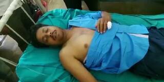 Hooghly: গোপনে মহিলার ছবি তোলার প্রতিবাদ, অস্ত্রের কোপে ক্ষত-বিক্ষত তৃণমূল নেতা