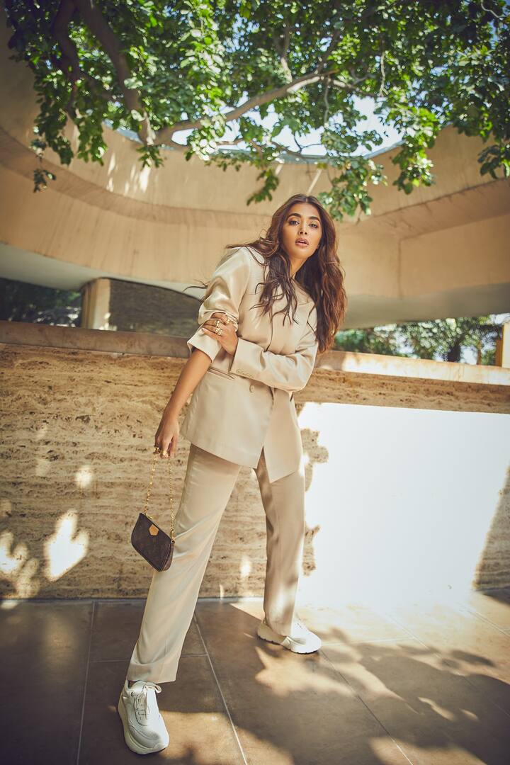 పూజాహెగ్డే లేటెస్ట్ ఫొటోలు (Courtesy: Pooja Hegde Instagram)
