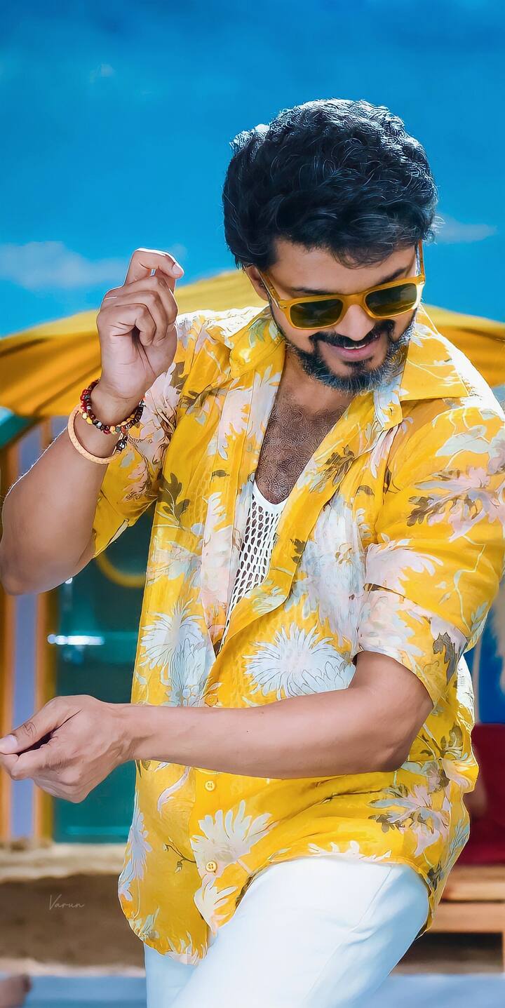 பாடல் பல மில்லியன் பார்வையாளர்களை கடந்து சென்று கொண்டிருக்கிறது