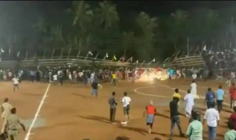 Spectator Gallery Collapses At Kerala Match, Over 200 Injured Watch Video: முதல்ல கேலரி சரிஞ்சுது.! பிறகு பெரிய லைட் விழுந்துட்டு! கேரள கால்பந்து போட்டியில் ஷாக் சம்பவம்!