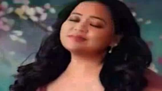 Bharti Singh flaunts her baby bump in her maternity photoshoot | Hot News