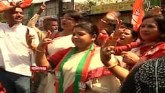 By-Election 2022: শিবমন্দিরে পুজো দিয়ে উপনির্বাচনের প্রচার শুরু করলেন বালিগঞ্জের BJP প্রার্থী কেয়া ঘোষ | Bangla News