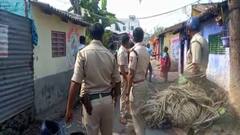 Howrah: হোলিতে হাওড়ায় দুই পাড়ার মধ্যে দফায় দফায় সংঘর্ষ, সংঘর্ষে বেশ কয়েকটি বোমা ছোড়া হয় বলেও অভিযোগ । Bangla News