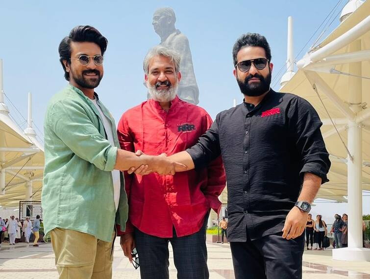 Film RRR's Team Raja Mauli Jr.NTR and Ramcharan visit Statue of Unity ફિલ્મ RRRની ટિમ સ્ટેચ્યુ ઓફ યુનિટીની મુલાકાતે, જાણો સરદારની ભવ્ય પ્રતિમા જોઈ અભિનેતા રામચરણે શું કહ્યું, જુઓ વિડીયો
