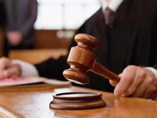 12वीं पास हैं और हाईकोर्ट में नौकरी करना चाहते हैं तो यहां करें आवेदन, मिलेगी 80 हजार से ज्यादा सैलरी