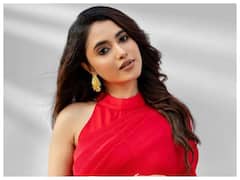 Priyanka Arul Mohan: రెడ్ శారీలో 'గ్యాంగ్ లీడర్' బ్యూటీ, ఎంత అందంగా ఉందో