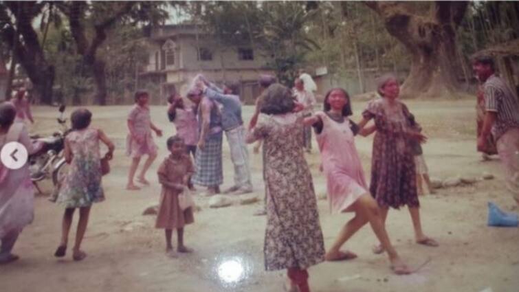 Mimi on Holi 2022: Actress Mimi Chakraborty shares old photo of her Holi celebration Mimi on Holi 2022: রঙ খেলছে খুদেরা, এর মধ্যে লুকিয়ে রয়েছে এক টলি নায়িকার ছবিও!