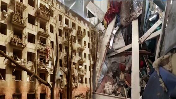 Russia Ukraine Conflict: ইউক্রেনের প্রায় ধ্বংসস্তূপ হয়ে ওঠা একাধিক শহরে আছড়ে পড়ছে রাশিয়ার ক্ষেপণাস্ত্র ও গোলা । Bangla News