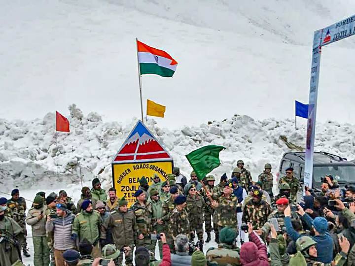 सड़क खुलने से लद्दाख क्षेत्र में सब्जियों, फलों और अन्य वस्तुओं के परिवहन में भी मदद मिलेगी और इसकी आर्थिक गतिविधियों को गति मिलेगी.