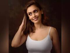 इन कलाकारों ने 90s के इन हिट गानों में किया था काम, जानें कहां हैं अब