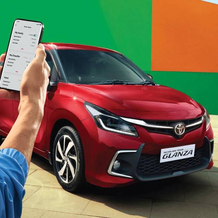 Toyota Glanz 2022ના એન્જિનની વાત કરીએ તો તેના એન્જિનમાં 1.2 લીટર ચાર સિલિન્ડર ડ્યુઅલ જેટ K12N પેટ્રોલ એન્જિન આપવામાં આવ્યું છે. આ એન્જિન 5 સ્પીડ મેન્યુઅલ અને 5 સ્પીડ AMT ટ્રાન્સમિશન સાથે આવે છે. આ એન્જિન 90 hpનો પાવર, 113 Nmનો પીક ટોર્ક જનરેટ કરી શકે છે.