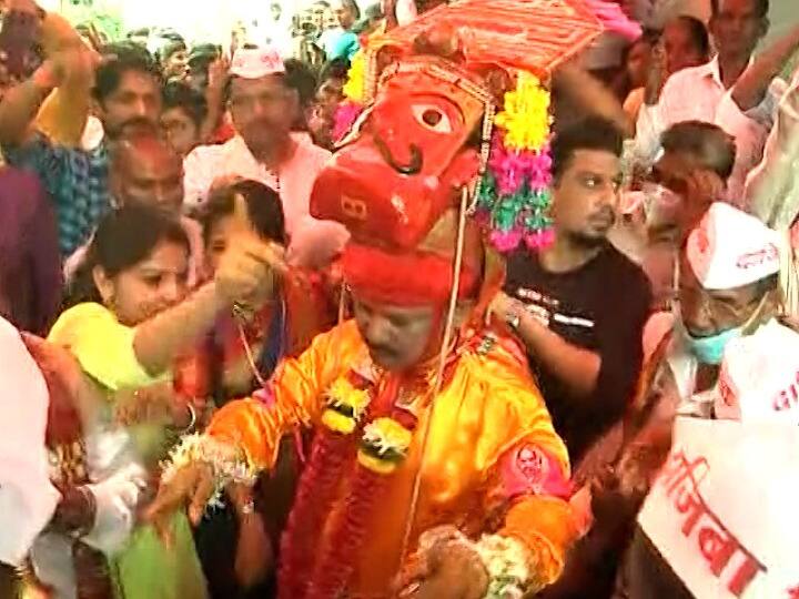 FIR lodge against Vinod Belgaokar, the mankari of Veer Dajiba Bashing procession in Nashik नाशिकमधील वीर दाजीबा बाशिंग मिरवणुकीचे मानकरी विनोद बेलगावकर यांच्यावर गुन्हा