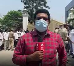 TRSLP Meet : సమస్యలు పరిష్కరించాలని కోరుతూ అనేకమంది గులాబీలతో నిరసనలు