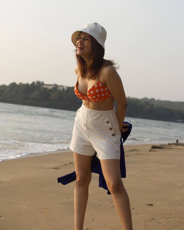 శ్రద్ధాదాస్ ఫోటోలు -Image credit: ShraddhaDas/Instagram