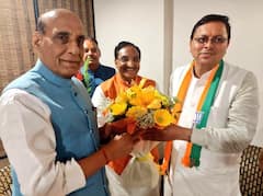उत्तराखंड: अपनी हार को भी जीत में बदलने वाले 'बाजीगर' कैसे बन गए पुष्कर सिंह धामी ?