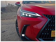 Lexus NX 350h hybrid SUV: 14 ઈંચની ટચ સ્ક્રીન અને 17 સ્પીકરની ઓડિયો સિસ્ટમવાળી Lexus NX 350h SUV ના કેવા છે ફીચર્સ, કેટલી હશે કિંમત