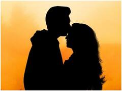 झूठ बोलकर टीचर ने ली छुट्टी, एंजॉय करने गई बॉयफ्रेंड के साथ, सच का पता चला तो प्रिंसिपल ने उठाया बड़ा कदम