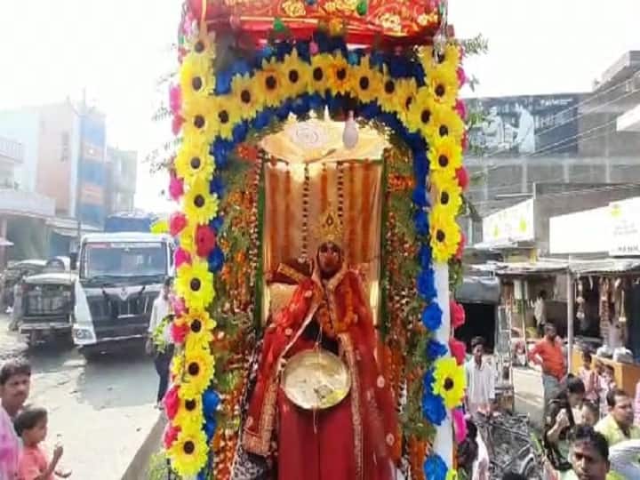 Wonderful! People worship Goddess in this village of Bihar, mother herself blesses her devotees ann अजब-गजब! बिहार के इस गांव में साक्षात देवी की पूजा करते हैं लोग! मां खुद अपने भक्तों को देती हैं आशीर्वाद