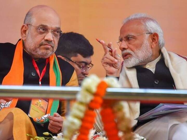 स्टोरी-स्क्रीनप्ले सब तैयार, फिर भी बीजेपी 10 दिन बाद उत्तराखंड में क्यों नहीं बना पा रही सरकार, यहां फंसा है पेच Why there is delay in announcement of Uttarakhand CM face, BJP is facing these issues स्टोरी-स्क्रीनप्ले सब तैयार, फिर भी बीजेपी 10 दिन बाद उत्तराखंड में क्यों नहीं बना पा रही सरकार, यहां फंसा है पेच