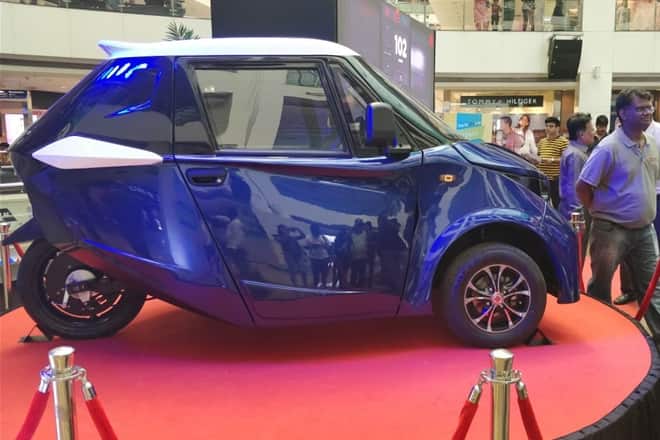 The start-up, called Storm Motors launched an Storm R3 electric car માર્કેટમાં આવી સૌથી સસ્તી ઈલેક્ટ્રિક કાર, સાંકડી ગલીમાં પણ ગોલીની જેમ ચાલશે