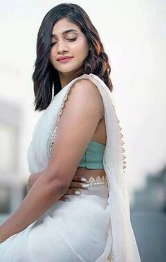 Actress Losliya: நான் பேசாத மௌனம் எல்லாம் உன் கண்கள் பேசும்.. லாஸ்லியாவின் லேட்டஸ்ட் க்ளிக்ஸ் !