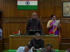 Uttarakhand News: उत्तराखंड में नवनिर्वाचित विधायकों ने ली पद और गोपनीयता की शपथ, सीएम के नाम पर आज होगा फैसला